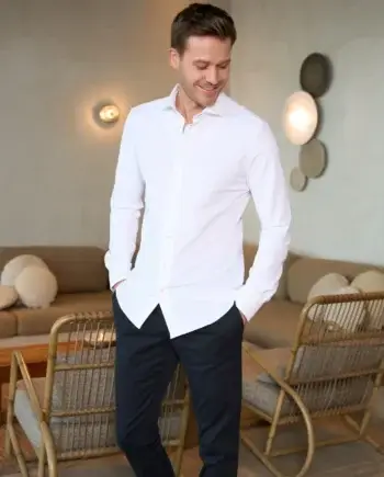 travel shirt District Indigo 100% strijkvrij white